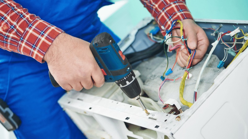 Ataşehir Dominox Dominox çamaşır makinesi kart tamiri – Su almama arızası orijinal parça ile giderildi. - Teknik servis örneği